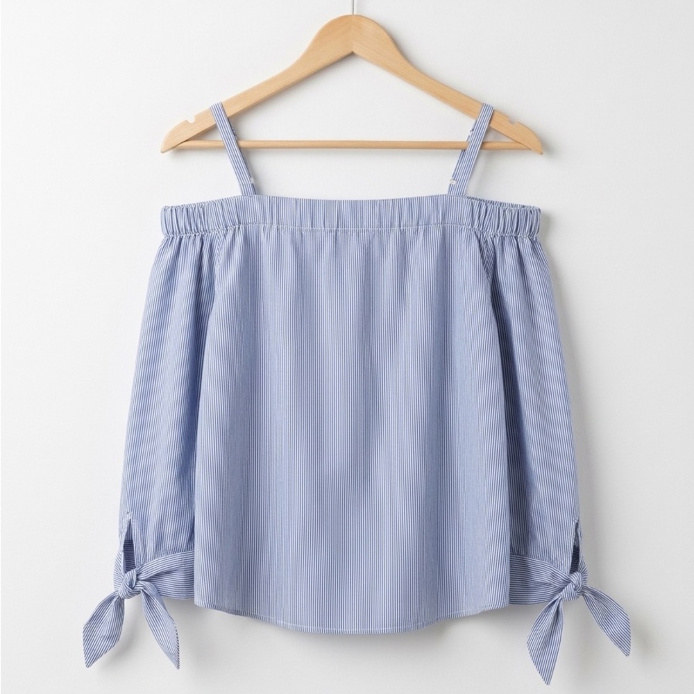 Charlotte Russe Blue And White Striped Off-Shoulder Top Bow Detail 3/4 Sleeves